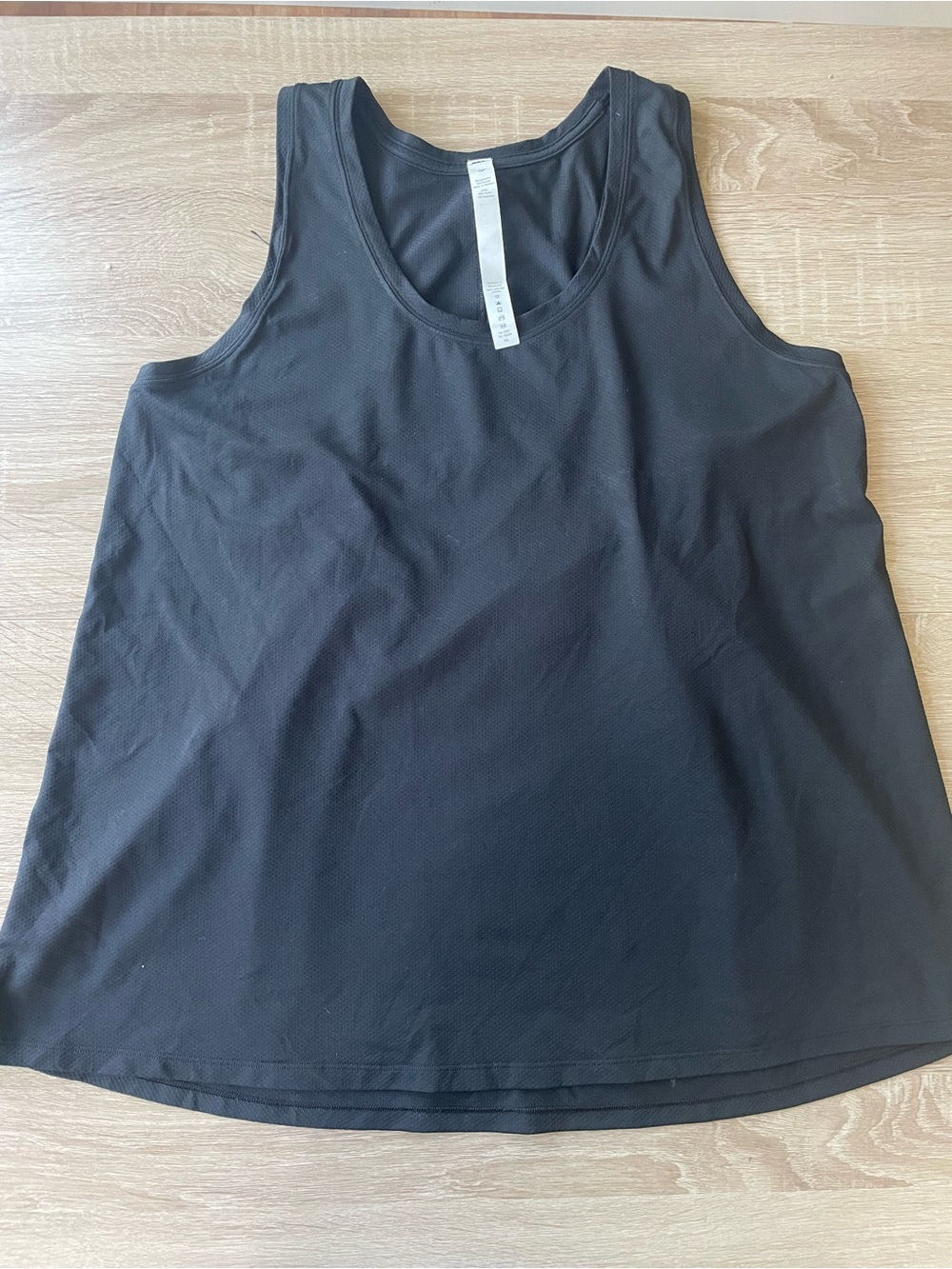 lululemon athletica Black Scoop Neck Tank Top